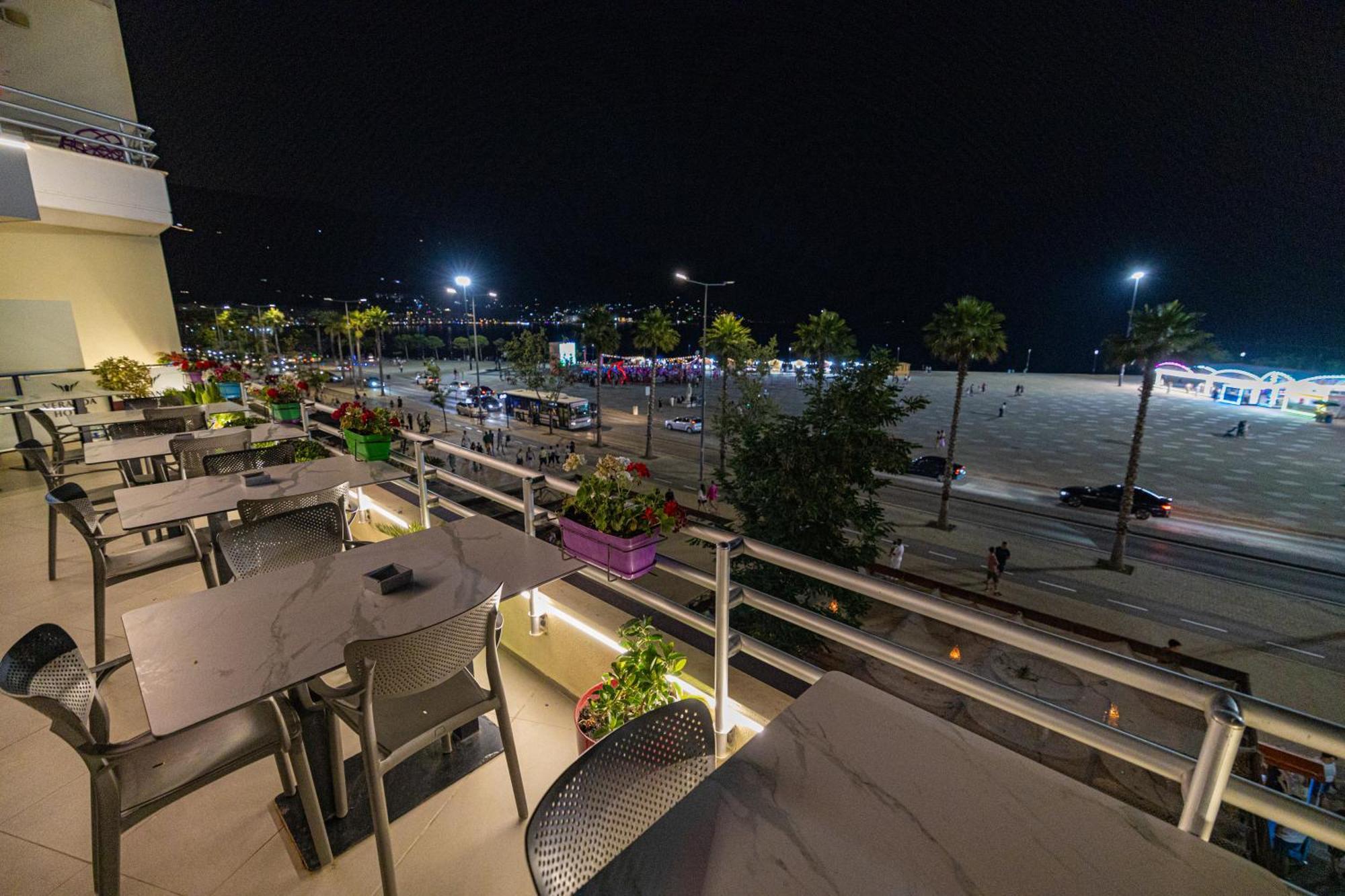 Veranda Boutique Hotel Vlore Luaran gambar