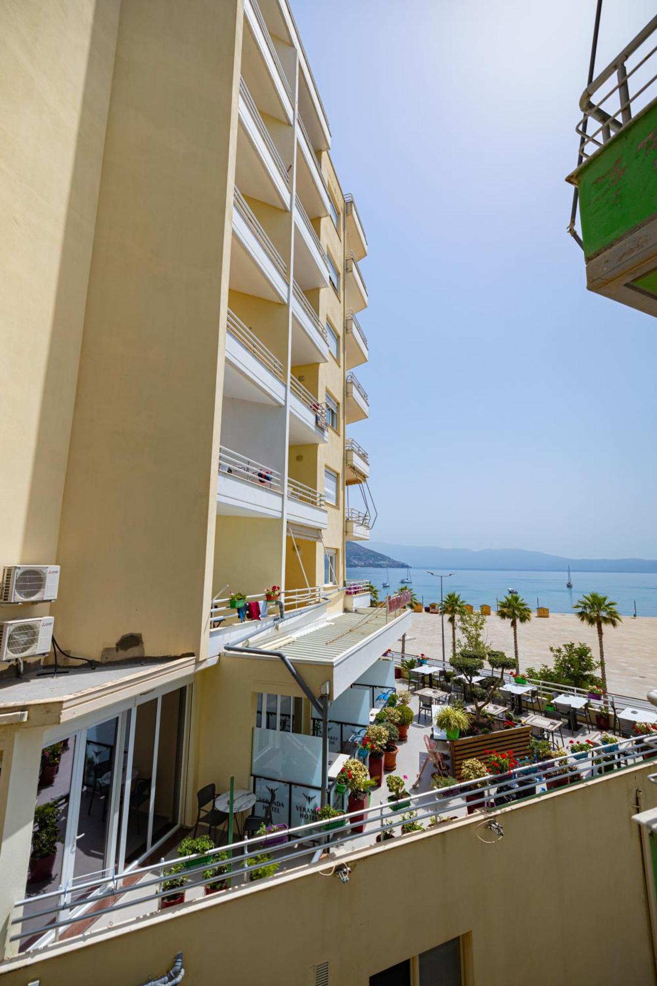Veranda Boutique Hotel Vlore Luaran gambar